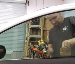 autoTint autoTint
